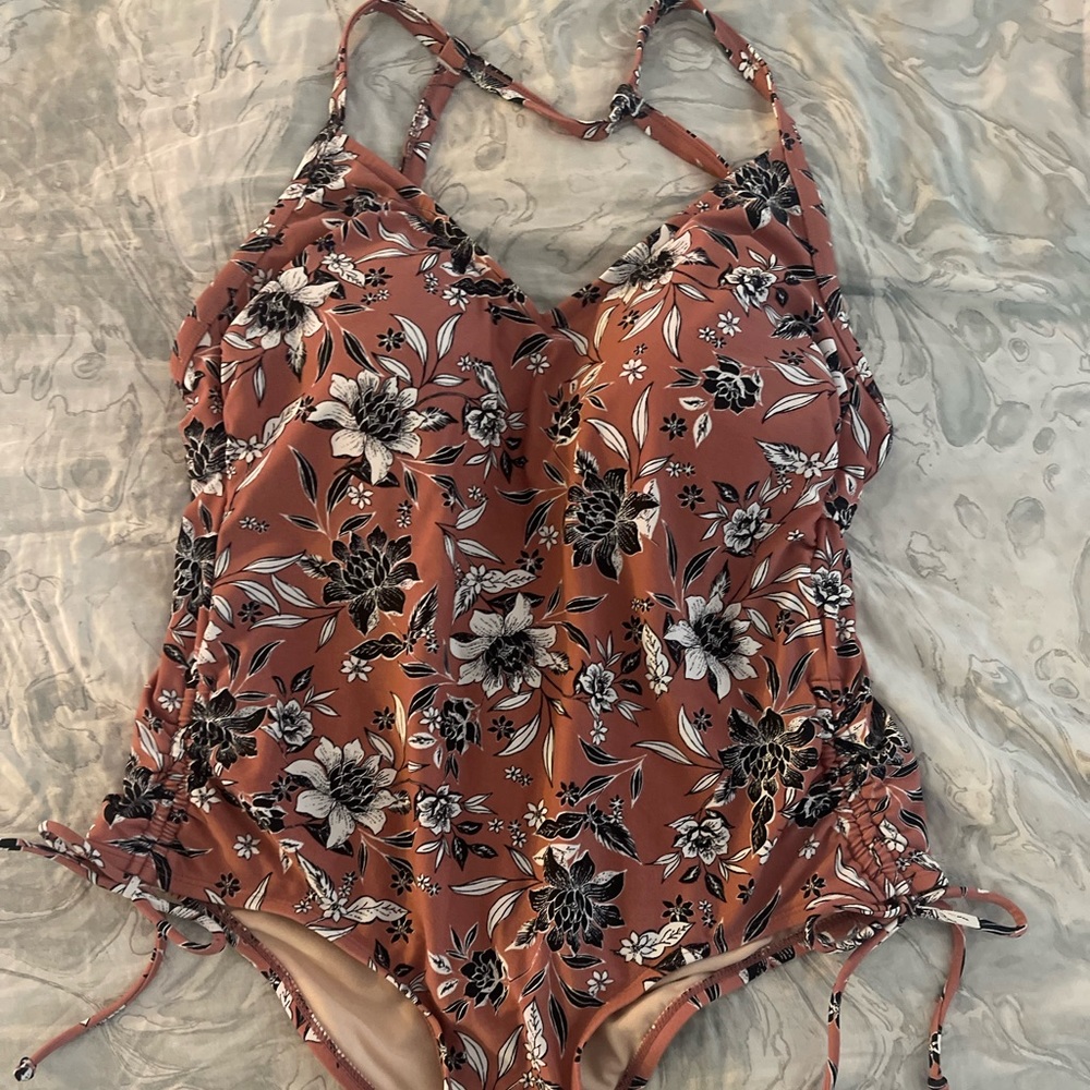 Kona Sol 1 piece bikini